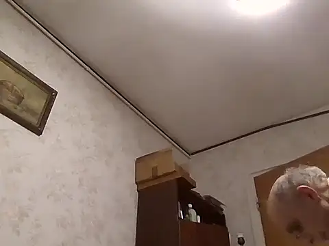 mariusica1xh online show from 11-04-25, 05:23