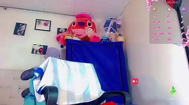 nicol gill  online show from 01-18-25, 02:23