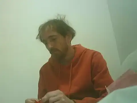 Snapshot of PocoLoco420 chatting on 06-10-26, 09:25 PocoLoco420 online show from 06-10-26, 09:25