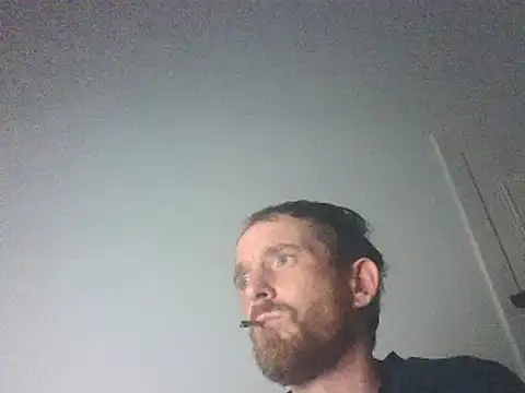 Snapshot of PocoLoco420 chatting on 07-03-26, 02:40 PocoLoco420 online show from 07-03-26, 02:40