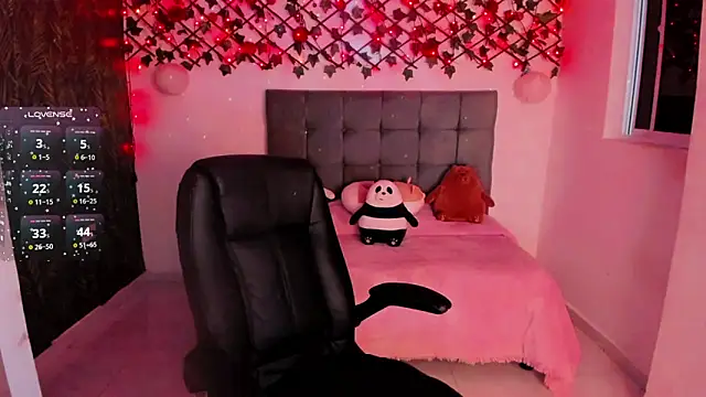 Lilith Miller21 online show from 09-15-25, 09:26