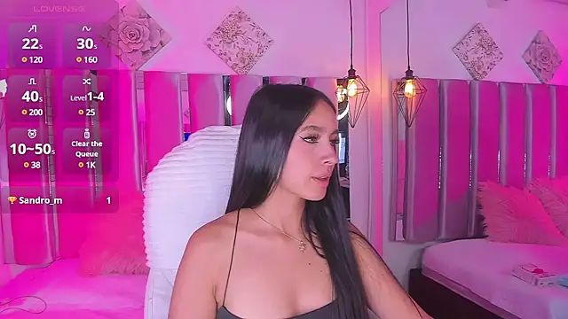 Snapshot of sophie_ws chatting on 12-10-24, 07:58 sophie ws online show from 12-10-24, 07:58