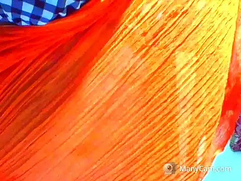 Snapshot of desi_diva chatting on 06-28-26, 05:02 desi diva online show from 06-28-26, 05:02