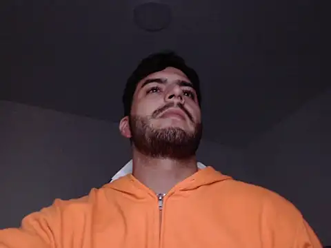 thomas gun online show from 10-26-25, 02:06