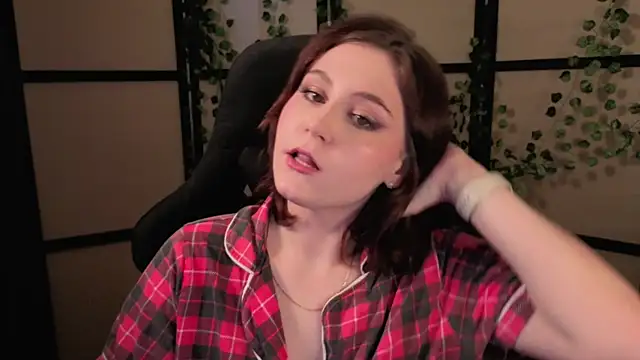 Diana Flower online show from 04-01-26, 11:33