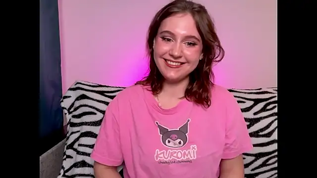 Snapshot of Diana_Flower chatting on 06-18-26, 09:58 Diana Flower online show from 06-18-26, 09:58