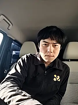 whitebriefboy online show from 04-02-26, 11:02