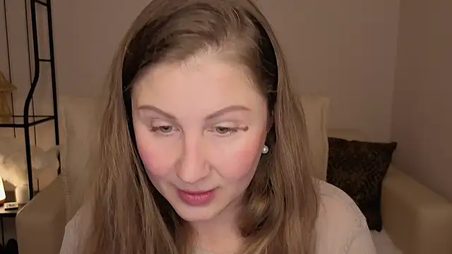 Helens love online show from 10-04-25, 01:25