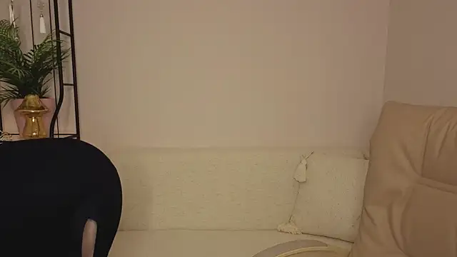 Snapshot of Helens_love chatting on 07-06-26, 02:30 Helens love online show from 07-06-26, 02:30