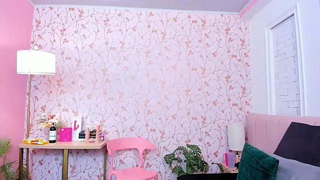 amber-hill online show from 04-13-26, 02:11