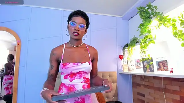 Snapshot of amber-hill chatting on 06-29-26, 12:16 amber-hill online show from 06-29-26, 12:16