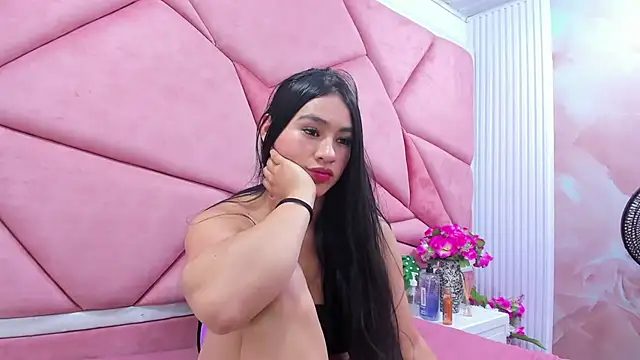 Snapshot of Mariana_Prin chatting on 02-11-26, 02:16 Mariana Prin online show from 02-11-26, 02:16