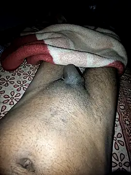 Snapshot of Yours_daddy6728 chatting on 02-08-25, 09:04 Yours daddy6728 online show from 02-08-25, 09:04