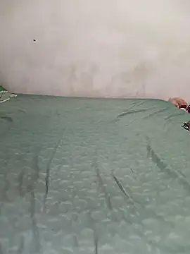 Snapshot of Reesha_99 chatting on 02-05-26, 05:50 Reesha 99 online show from 02-05-26, 05:50