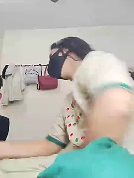 Snapshot of riya190 chatting on 01-12-25, 08:57 riya190 online show from 01-12-25, 08:57