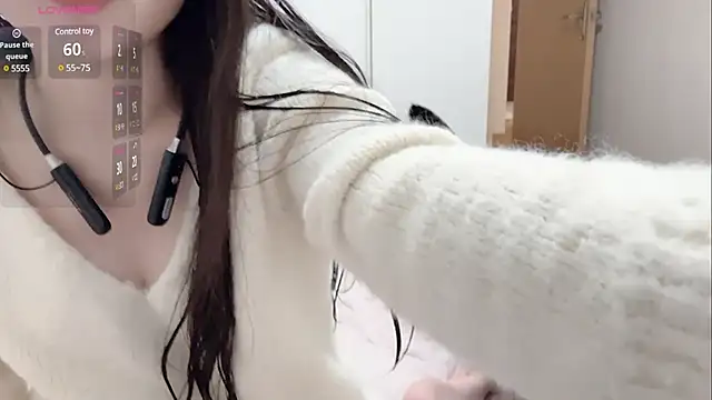 Sweet-Angel999 online show from 02-18-25, 01:55