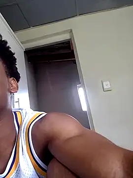 Snapshot of Ydee0655 chatting on 09-22-25, 10:28 Ydee0655 online show from 09-22-25, 10:28