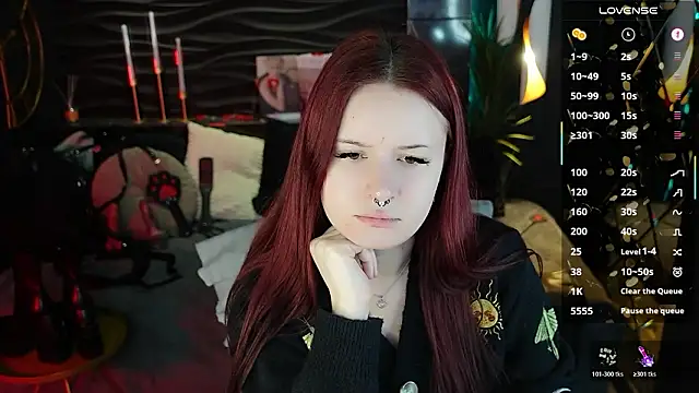 Lily Moonlight online show from 03-24-26, 07:13