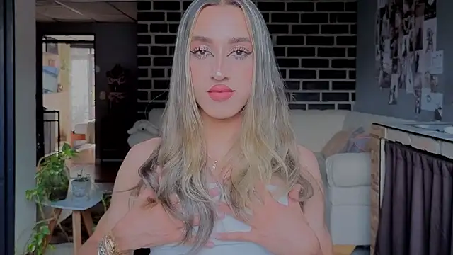 Goddivaa online show from 04-14-26, 09:32