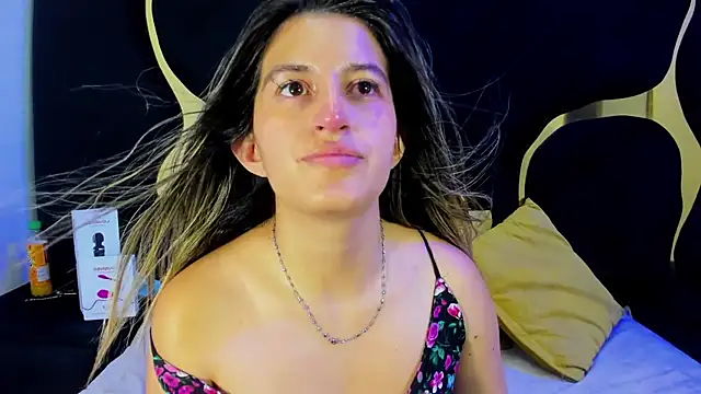 GiaRoussel online show from 11-11-25, 08:42