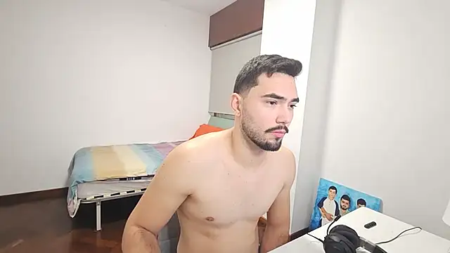 Snapshot of gtrois chatting on 12-02-25, 06:25 gtrois online show from 12-02-25, 06:25