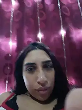 ifeelverywet andhot online show from 05-13-26, 02:58