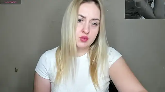 KennaJamess8 online show from 12-26-24, 11:24