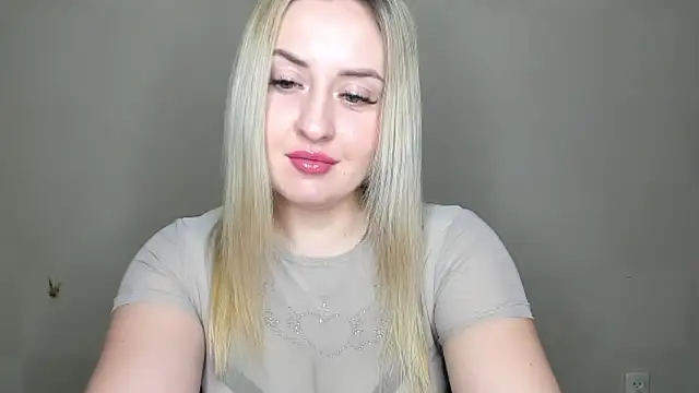 KennaJamess8 online show from 02-04-25, 06:17