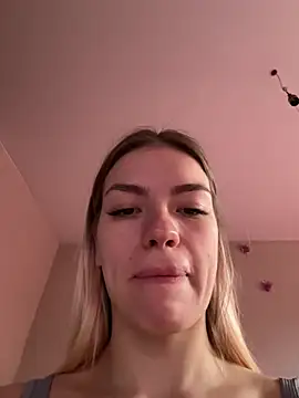 Snapshot of -Sexy_Barbie- chatting on 01-17-25, 06:36 -Sexy Barbie- online show from 01-17-25, 06:36