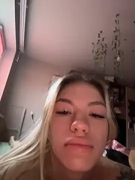 -Sexy Barbie- online show from 11-10-25, 02:10