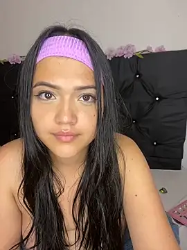 alisson carolina73 online show from 02-10-25, 08:20