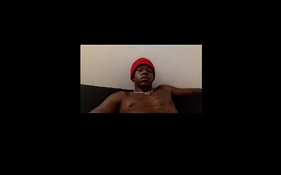 Snapshot of POPAYE972 chatting on 06-28-26, 01:22 POPAYE972 online show from 06-28-26, 01:22