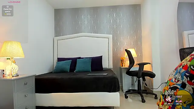  Peach1  online show from 12-17-25, 02:45