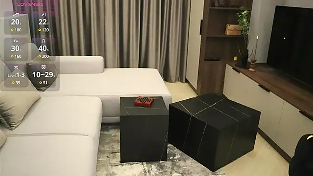 IrisNoire online show from 01-13-25, 08:15