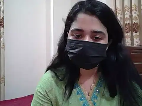 Snapshot of A-pusparani chatting on 04-29-26, 03:27 A-pusparani online show from 04-29-26, 03:27