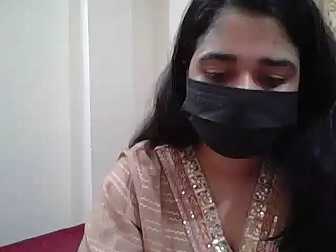 Snapshot of A-pusparani chatting on 05-03-26, 07:09 A-pusparani online show from 05-03-26, 07:09