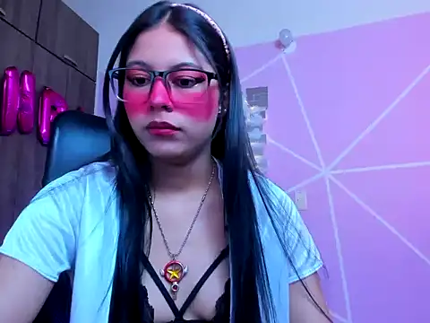  ALLYSON18  online show from 11-18-25, 11:36