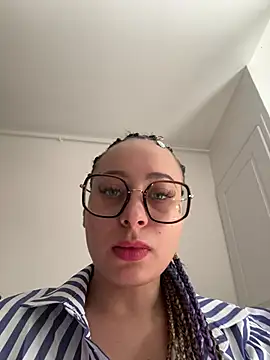 queenlo xxx online show from 06-30-26, 04:19