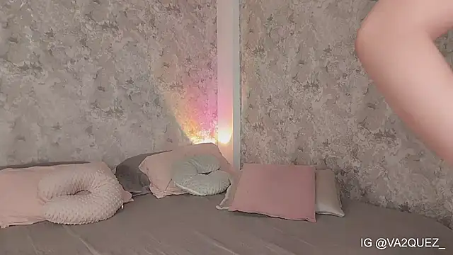 Heyloreley online show from 03-02-26, 02:47