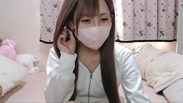  hiyor  online show from 11-21-25, 06:12