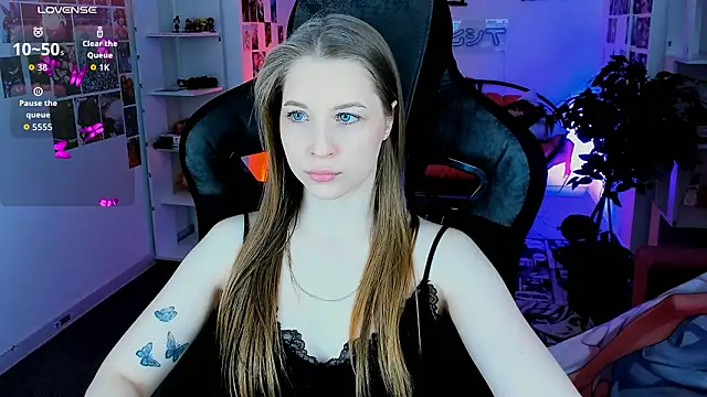 CuteMousee online show from 03-25-26, 10:43