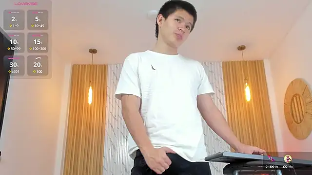 Snapshot of Ryo_kush chatting on 01-17-25, 11:49 Ryo kush online show from 01-17-25, 11:49