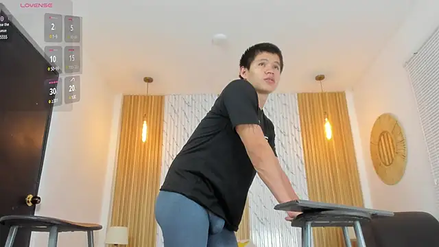 Snapshot of Ryo_kush chatting on 01-21-25, 11:35 Ryo kush online show from 01-21-25, 11:35