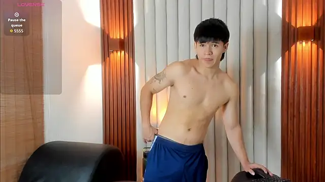 Snapshot of Ryo_kush chatting on 10-11-25, 01:27 Ryo kush online show from 10-11-25, 01:27