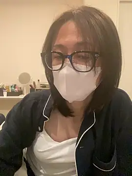 Snapshot of mel__mel chatting on 03-28-26, 02:16 mel mel online show from 03-28-26, 02:16