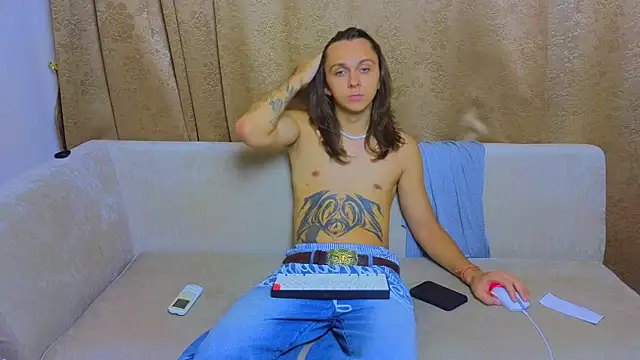 Snapshot of do_u_know_them chatting on 02-28-25, 12:31 do u know them online show from 02-28-25, 12:31