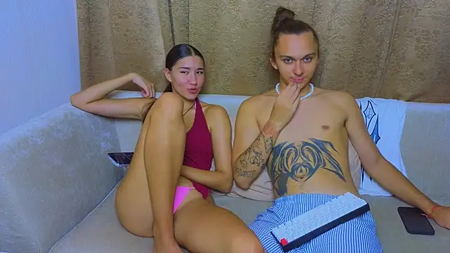 Snapshot of do_u_know_them chatting on 03-01-25, 01:40 do u know them online show from 03-01-25, 01:40