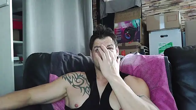 Snapshot of XxBigboybandxX chatting on 02-24-26, 01:42 XxBigboybandxX online show from 02-24-26, 01:42