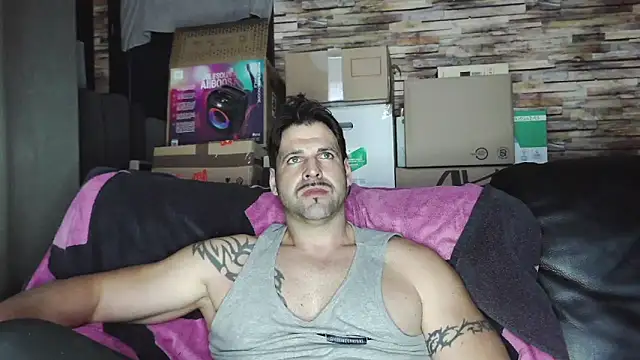 Snapshot of XxBigboybandxX chatting on 03-02-26, 06:26 XxBigboybandxX online show from 03-02-26, 06:26