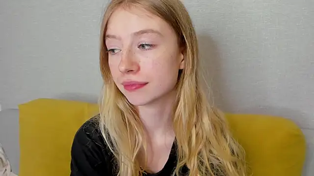Snapshot of minidivaa_ chatting on 02-27-25, 10:20 minidivaa  online show from 02-27-25, 10:20